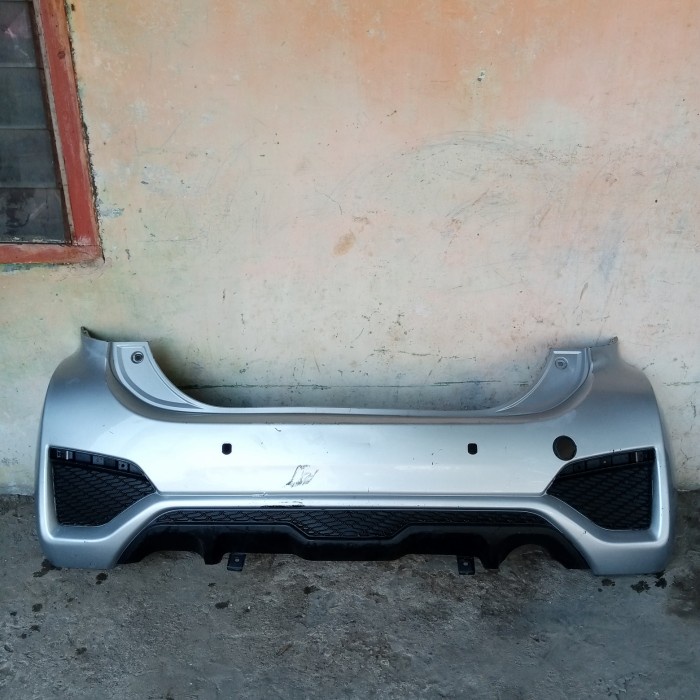 {BEKAS} bumper belakang sirion 2015 2017 Berkualitas