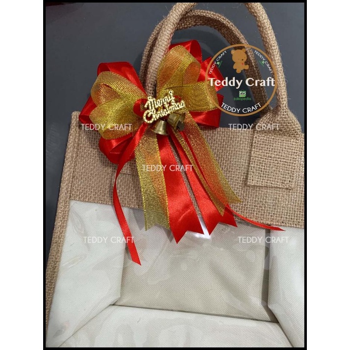 

DISKON PITA HIAS SIAP PAKAI THREE CHRISTMAS - PITA HAMPERS KADO PARCEL NATAL !