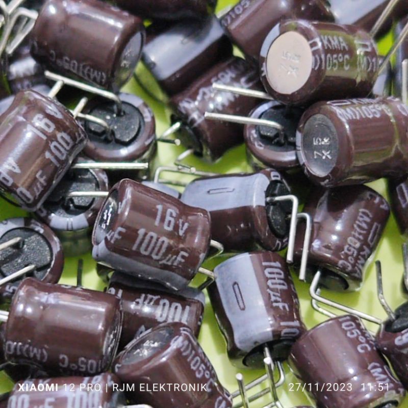 Elco 100uf 16v kaki tekuk ori