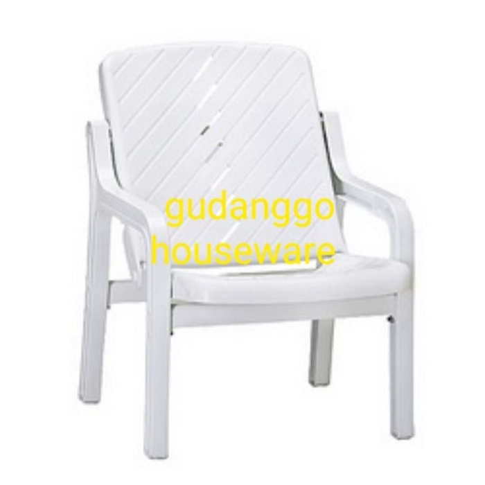 Elegant Chair EC-9 Lion Star Kursi Sender Santai Plastik
