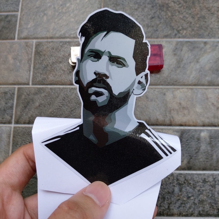 

Terlaris - Stiker Vinyl Lionel Messi Barca Fans Club Motor HP Sepeda Laptop Helm