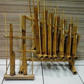 ANGKLUNG BAMBU SET/alat musik tradisional angklung 2 oktaf