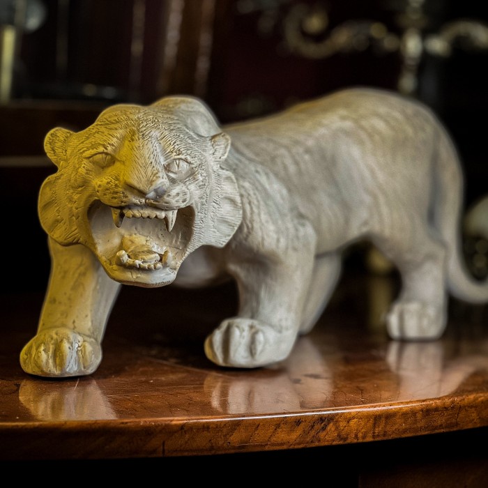 Patung harimau Macan putih Vintage lawas jadul antik