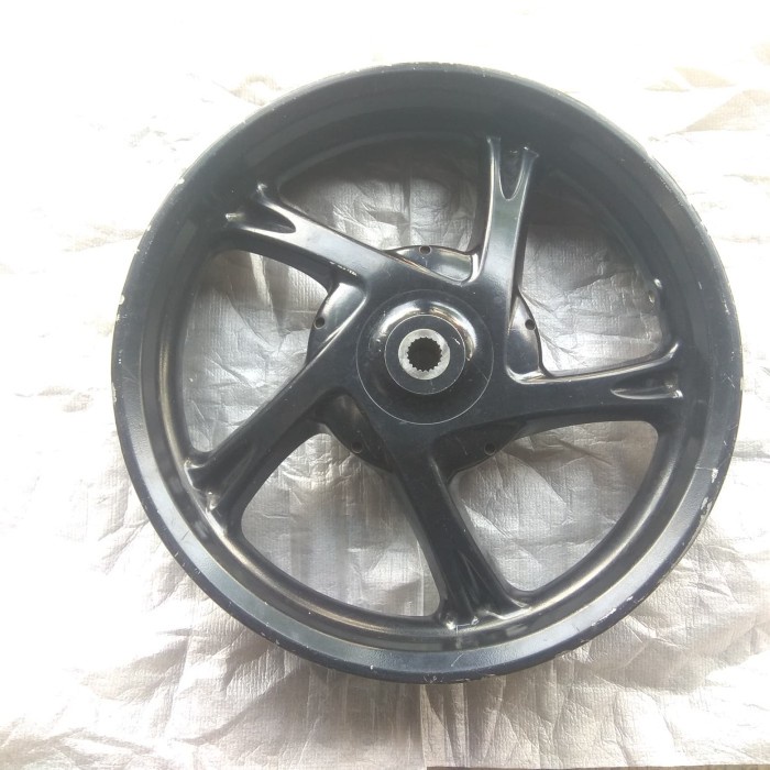 {Bekas} velg velek belakang mio z / fino 125 / soul gt 125 original copotan Berkualitas