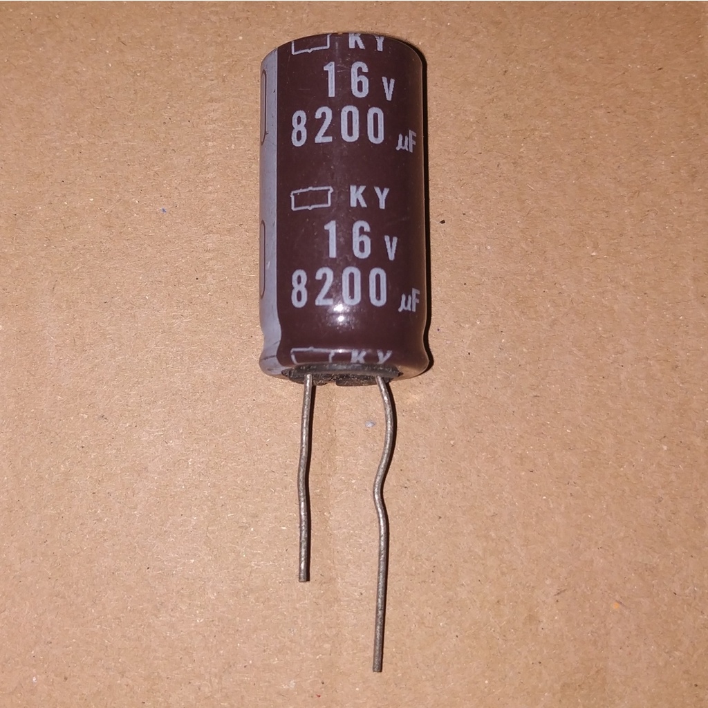 C Elco Elko 8200uF 16V 8200 uF 16 V