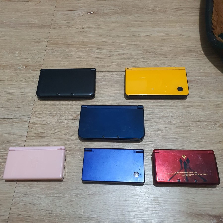 NINTENDO DS LITE /DS I /DSI LL./3DS/3DS LL/NEW 3DS LL FULL GAME - DS LITE , 4GB varian gradeB