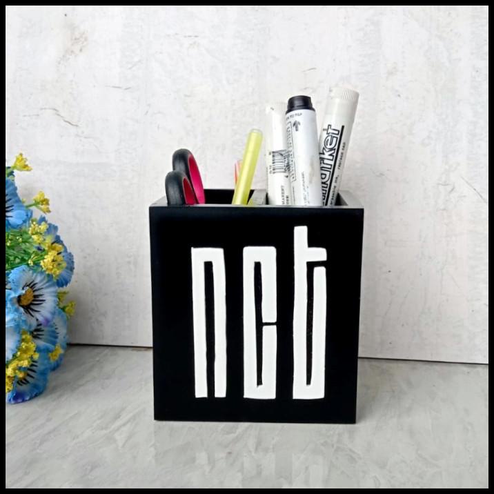 

GRATIS ONGKIR TEMPAT PENSIL NCT LOGO TIMBUL 3D !!