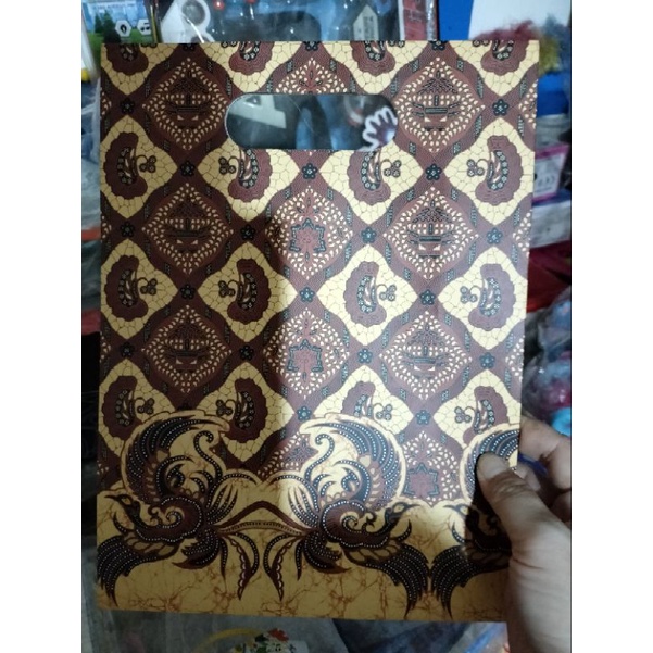 

paper bag batik