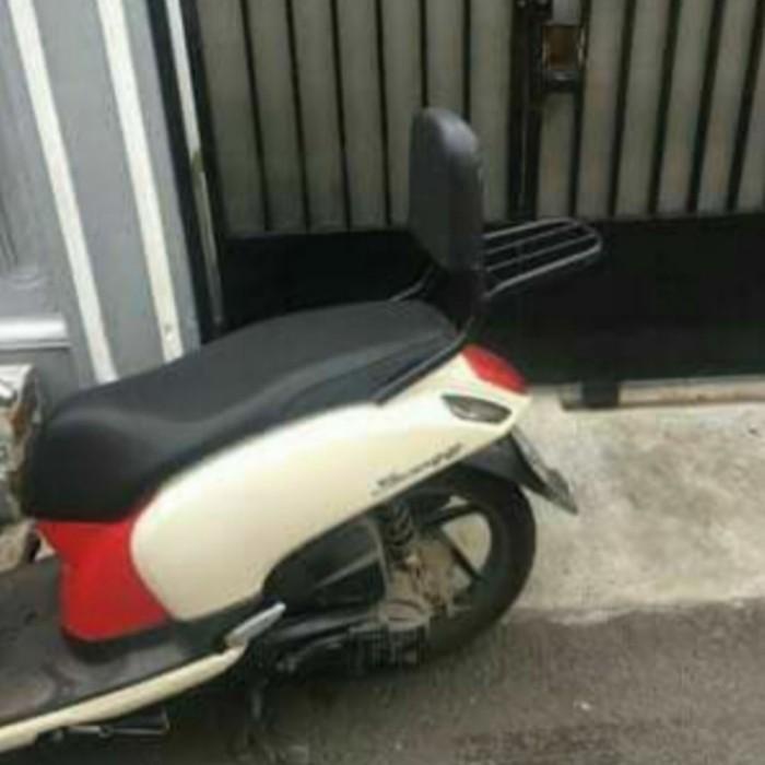 SANDARAN JOK BELAKANG MOTOR GENIO SCOOPY