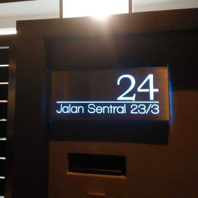 Nomor Rumah Kamar Acrylic Lampu Led