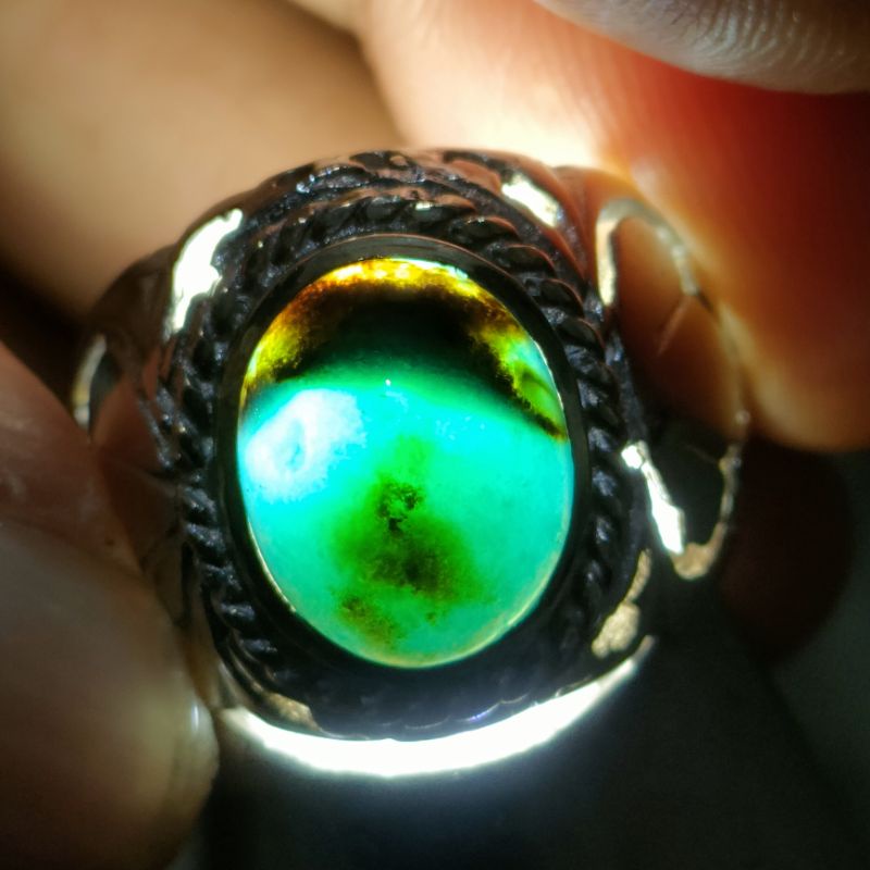 Bacan doko coklat merah kristal
