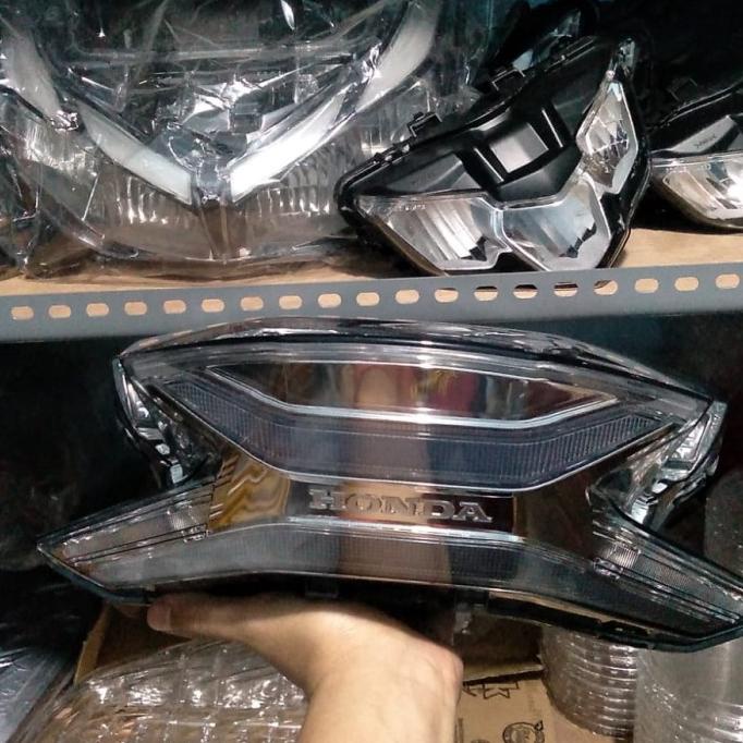 lampu belakang pcx 150 97 stoplamp pcx 150 k97 original parts