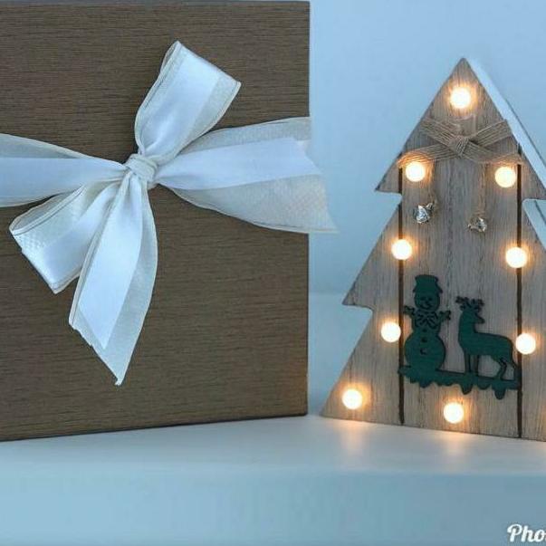 

Promo! Cr 1 With Box - Christmas Gift - Hampers Natal - Hadiah Natal