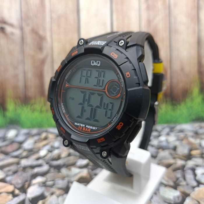 ✅New Ori QQ Qq Digital Jam Tangan Pria Hitam M121J001Y Original Berkualitas
