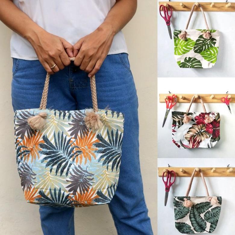 Ready stok Tas Kanvas Sumbu Mini / Totebag Kanvas Sumbu Kecil / Tas Jinjing Mukena laris