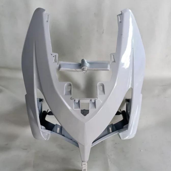 Cover tameng body lampu depan vario cw 110 karbu putih