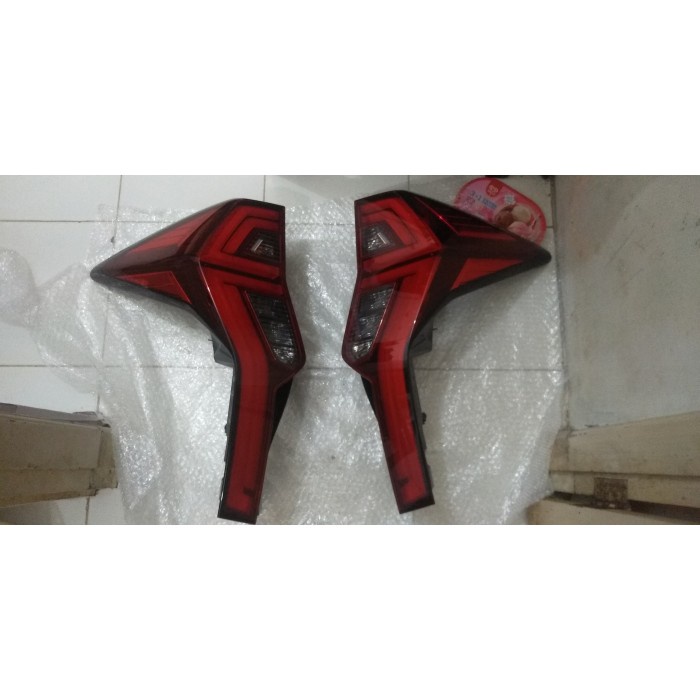 [Original] Stoplamp Lampu Belakang Mitsubishi Pajero Sport Dakar Led 20212022 Ori Limited