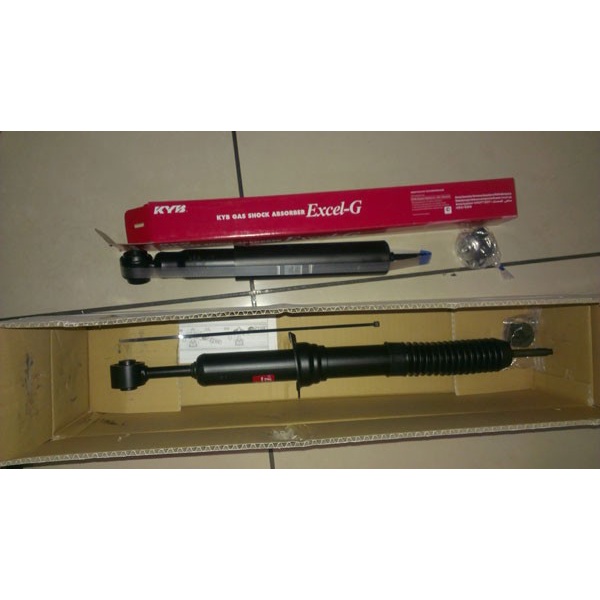 [Baru] Shock Breaker Depan Original Merk Kyb / Kayaba Toyota Fortuner Terbaru