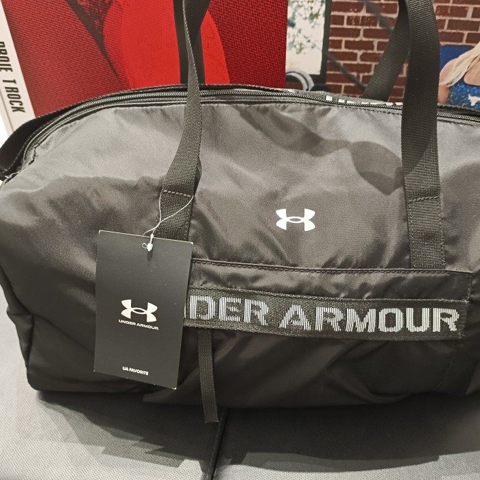 ✨Ready Duffle Bag Under Armour Limited