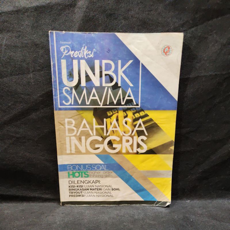 Buku Prediksi UNBK SMA/MA Bahasa Inggris, Saraswati, CV Graha Pustaka.
