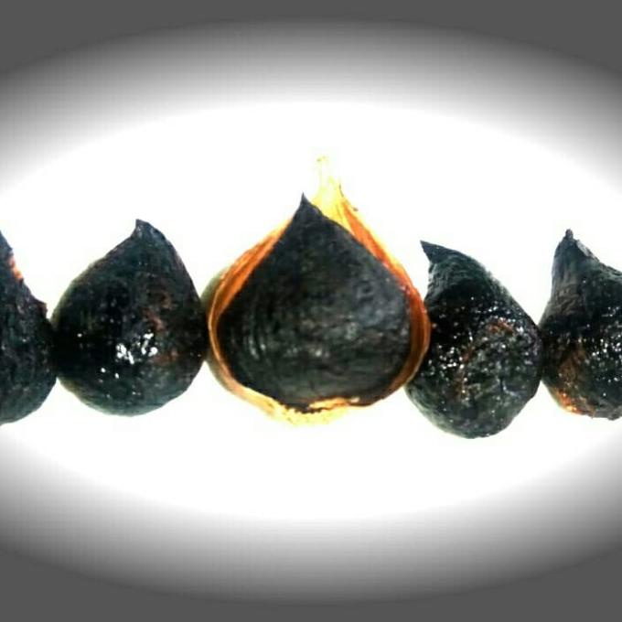 

Black garlic 500 gram bawang hitam tunggal lanang langsung dari supply
