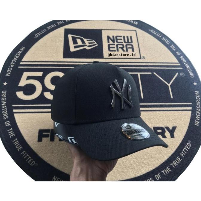 TOPI ANAK NEW ERA KIDS 9FORTY A-FRAME NEW YORK YANKEES METAL BLACK CAP TANIAILA