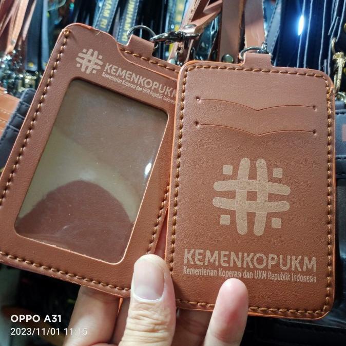 

((((()paling dicari] holder kalung id card kulit Kemenkopukm