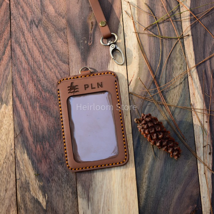 

ID CARD HOLDER / NAME TAG / KULIT ASLI CUSTOM NAME TAG LANYARD LEATHER