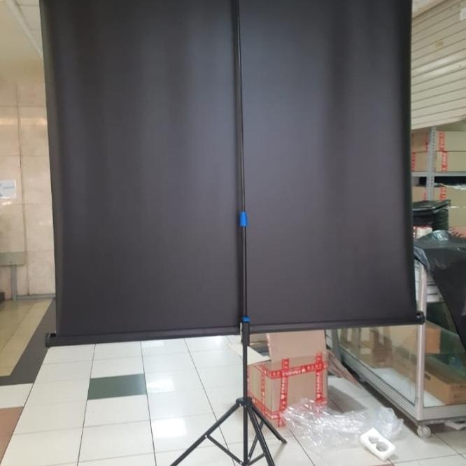Layar Proyektor Manual Tripod 96 Inch /Screen Projector Tripod 96 Inc