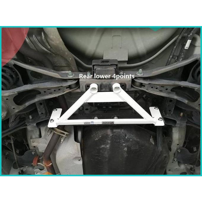 Aksesoris Stabiliser Strutbar ULTRA RACING Rearlower 4pts Mazda Biante