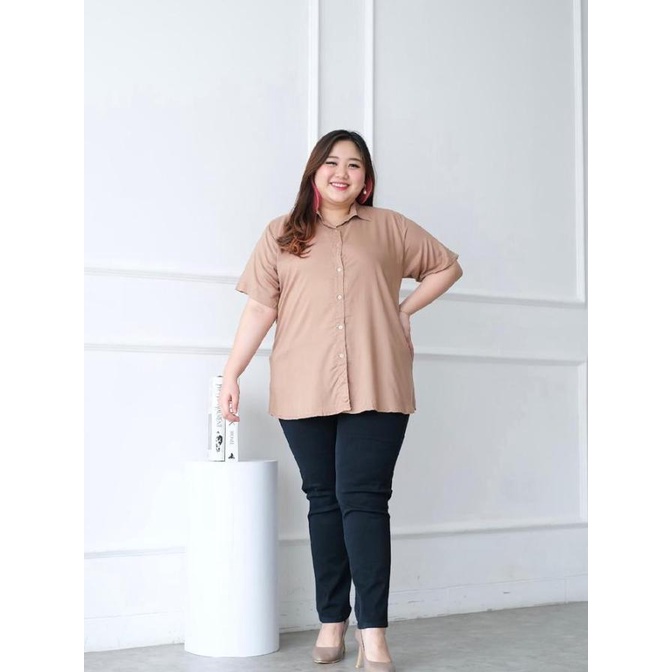 Kemeja Polos Wanita Lengan Pendek Bahan Rayon Warna Coklat Krem Cream Limited Edition