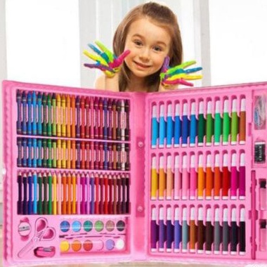 

Alat Mewarnai Sil Warna Crayon Cat Air Spidol 150 Psc