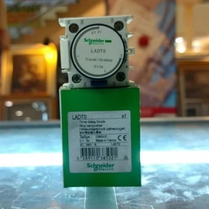 Timer On delay Time LADT0 Schneider