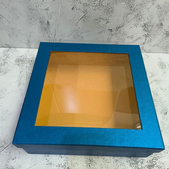 

IMLEK !! Box Hard Box Merah / Imlek / CNY / Christmas Tutup kombinasi Mika TERLARIS