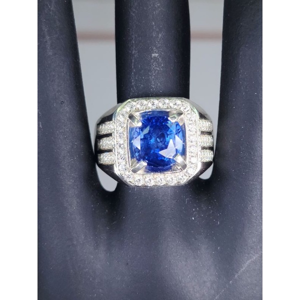 VIVID BLUE SAPPHIRE 3.78 CT