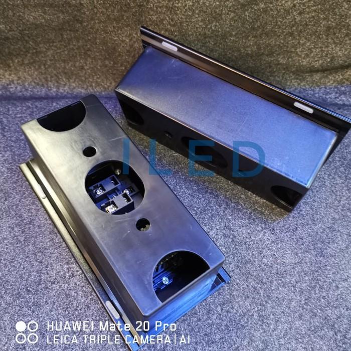 Stop Kontak Schuko Meja Sliding Slide Geser 2 Lubang Usb / 3 Colokan