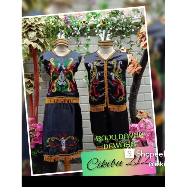 baju adat Kalimantan timur dewasa