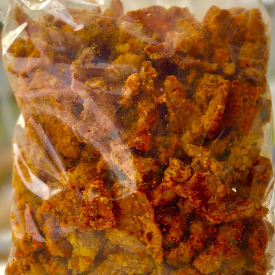 

Keripik Kulit Ayam Pedas Daun Jeruk 500Gr