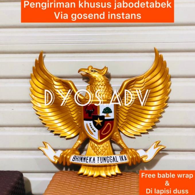 Garuda pancasila lambang garuda pancasila bahan fiber ukuran 50cm