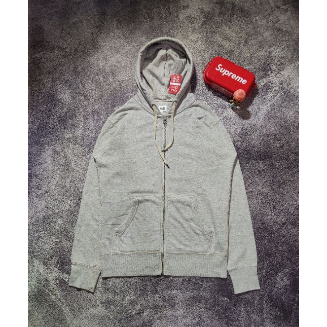 Hoodie Uniqlo Abu (Zipper)