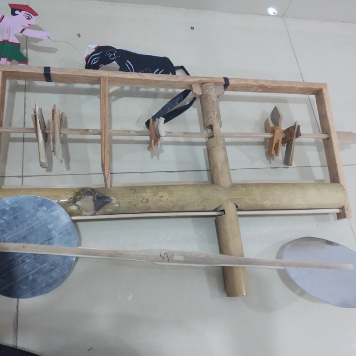 Kincir Angin Bambu (Pindekan) Lonceng Angin Angklung Whin Chime Bali
