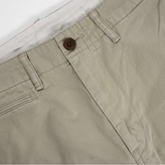 BIG SALE CELANA UNIQLO CHINOS TROUSERS BEIGE ORIGINAL !!!!!