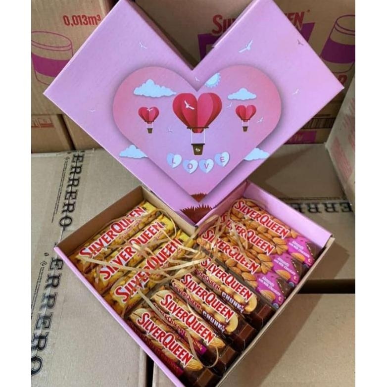 

Hampers Coklat Love Pink Valentine Kado Ulang Tahun Aniversary Wisuda Cewek Cowok Bagus