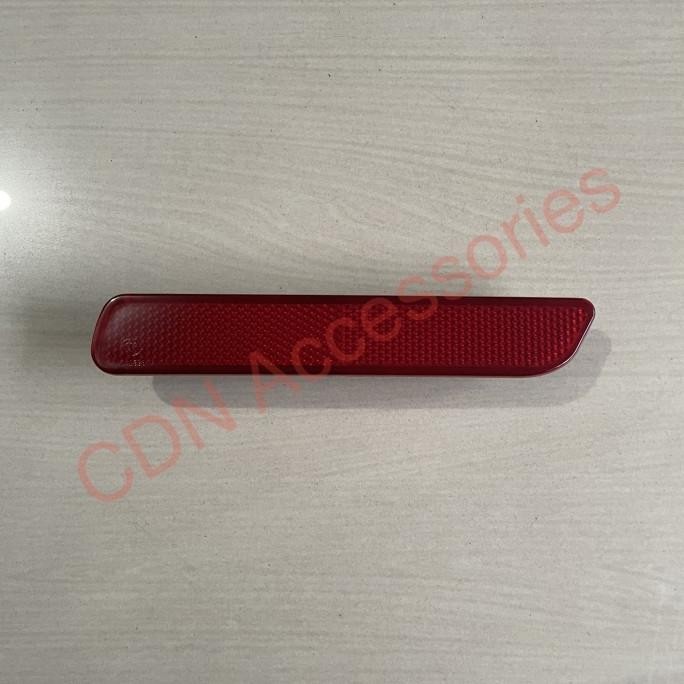 Lampu Reflektor Bemper Belakang Ertiga/Reflector Suzuki Ertiga Lama