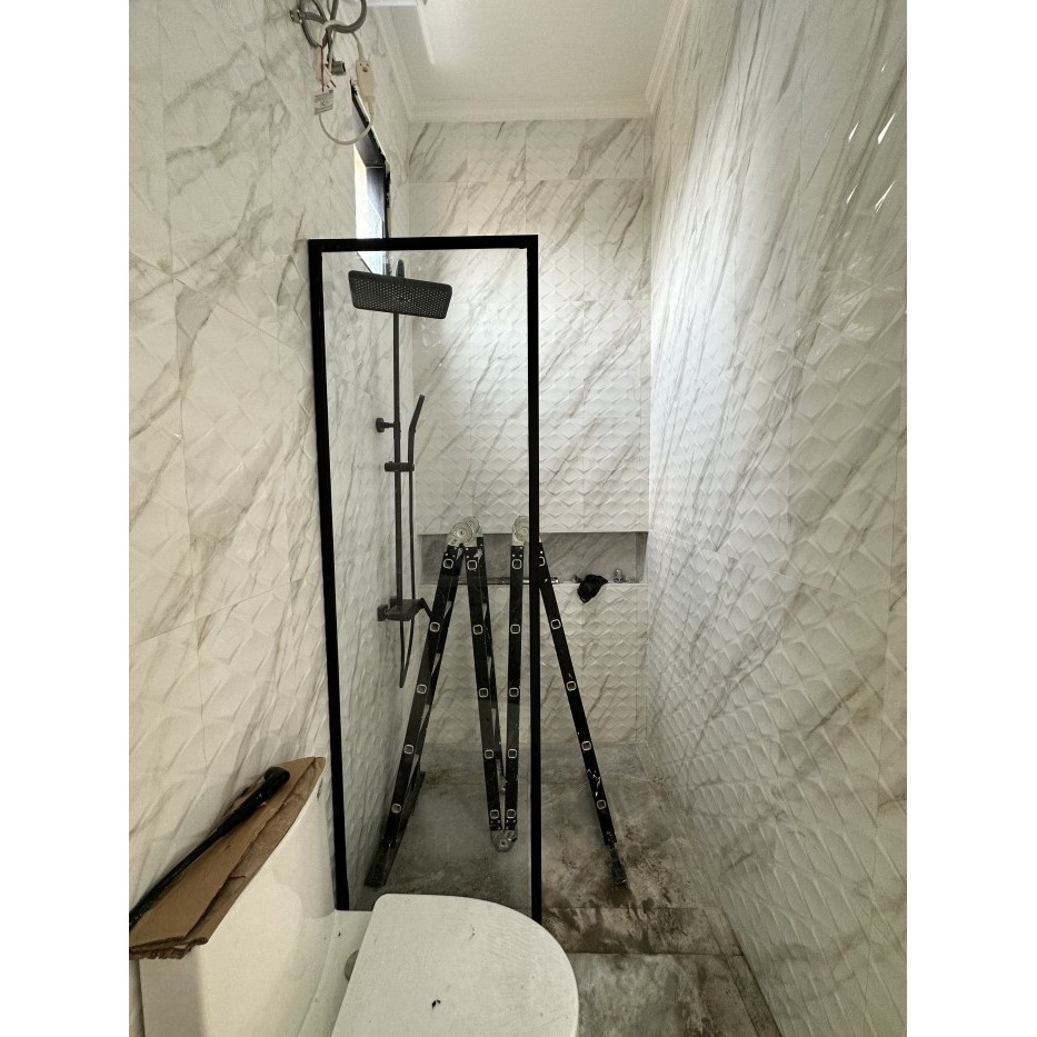 [Baru] Sekat Kamar Mandi Kaca Tempered Terbaru