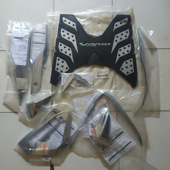 [New] Aksesoris Resmi Honda Vario 125  150 Esp Silver Original 08000K59Cro Berkualitas