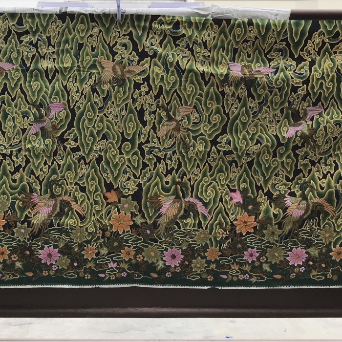 ✅New Ori Kain Batik Tulis Megamendung Warna Hijau Khas Cirebon Diskon