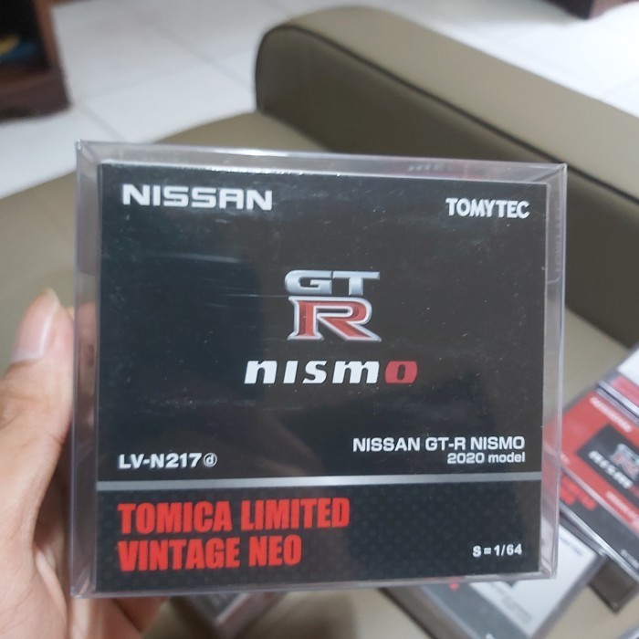 [Original] Tomica Limited Vintage Neo Lv-N217D 1/64] Nissan Gt-R Nismo 2020 Black Berkualitas