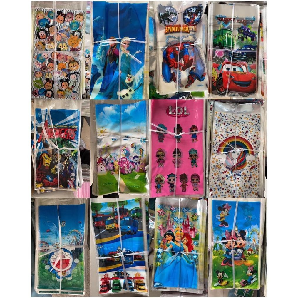 

Plastik Ulang Tahun Karakter Kecil 18 x 38/ Plastik Snack / BOP Kecil