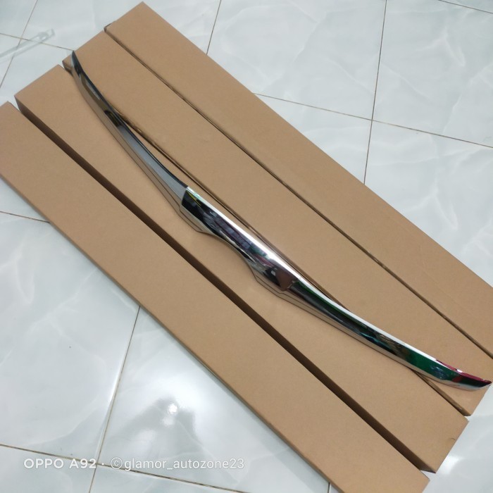 [New Ori] Hood Moulding Lis Kap Mesin Innova Grand Barong 2012 2013 2014 2015 Terbaru